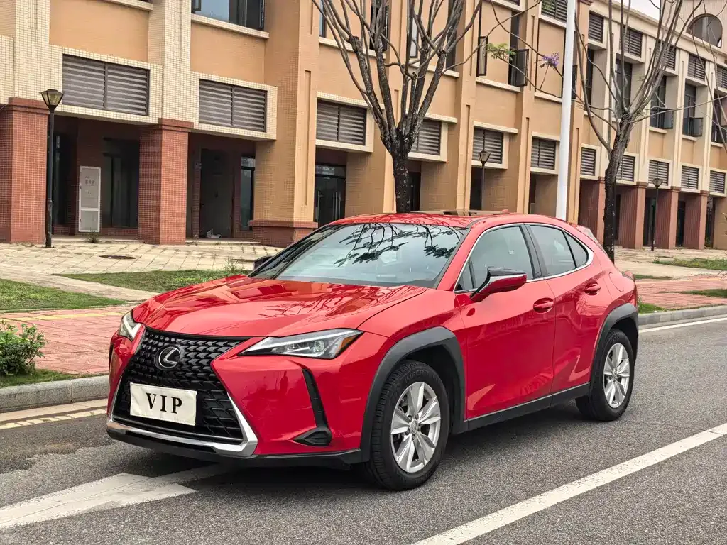 Lexus UX — фото 8
