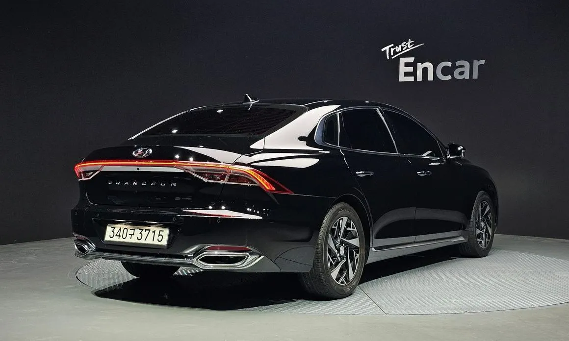 Hyundai Grandeur 2023 из KR, фото 7