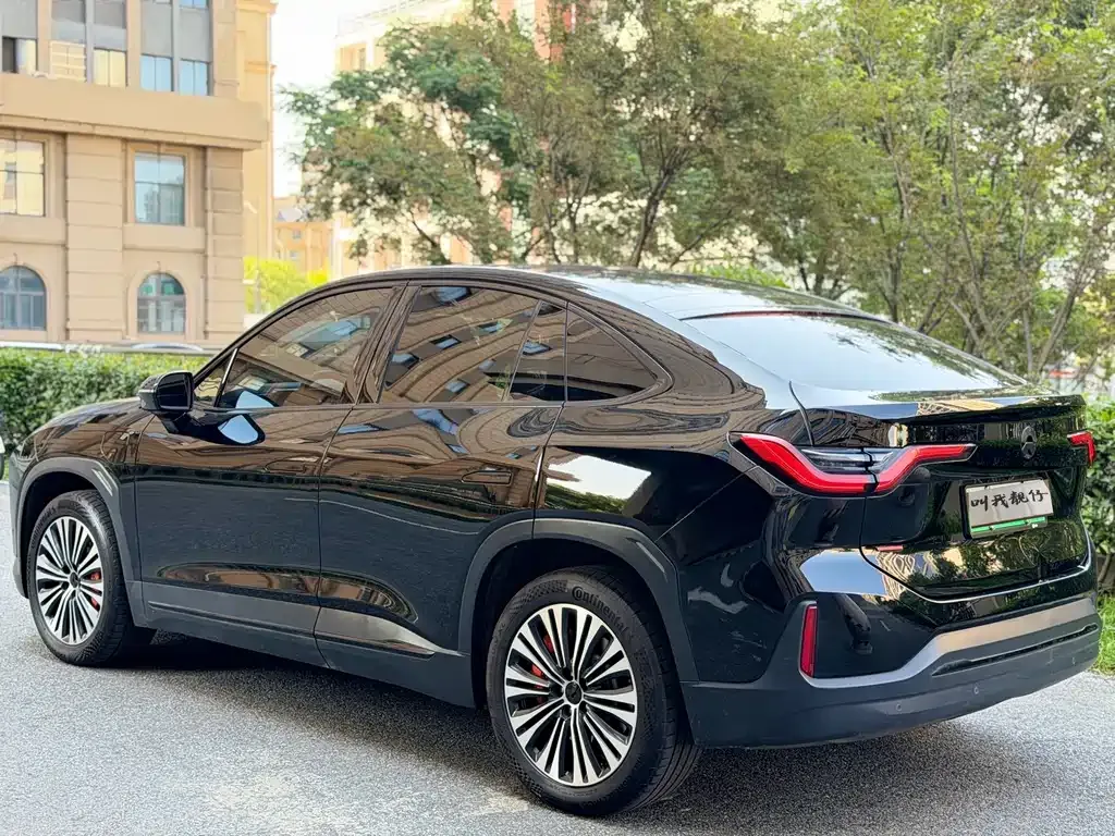 NIO EC6 — фото 8