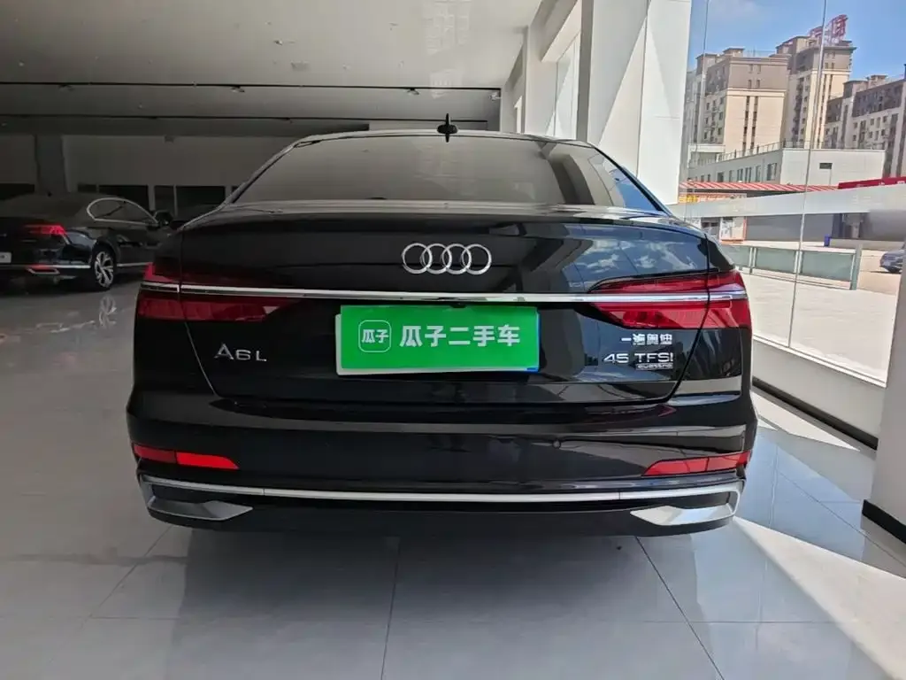 Audi A6L — фото 3