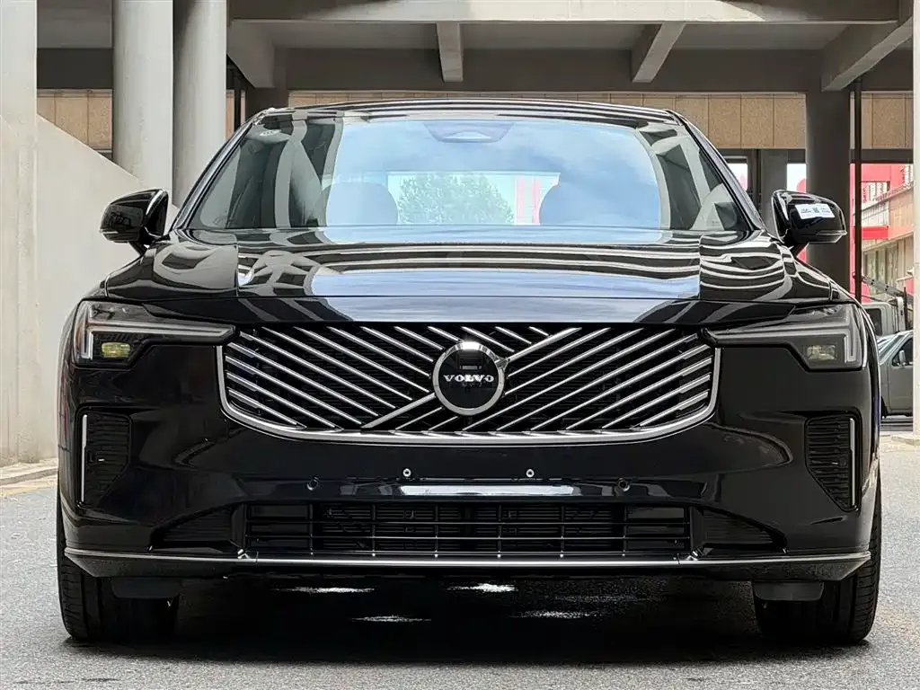 Volvo S90 — фото 6