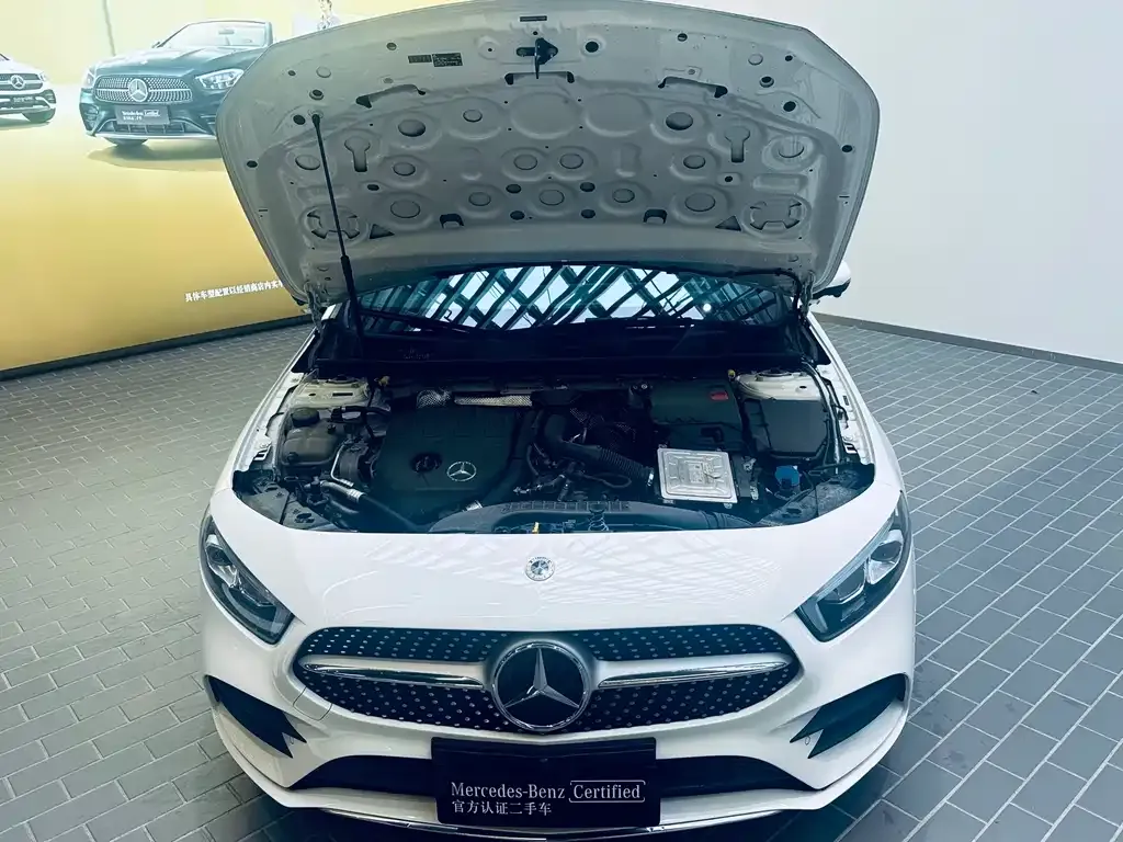 Mercedes-Benz A-Class — фото 10