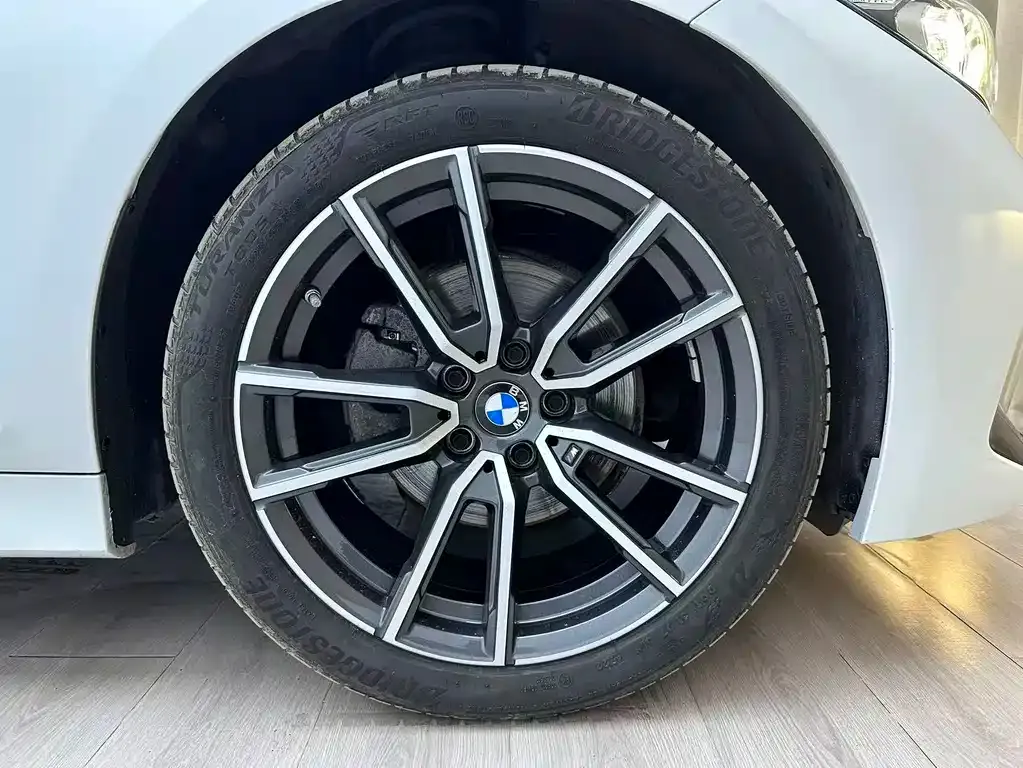 BMW 3 Series — фото 10