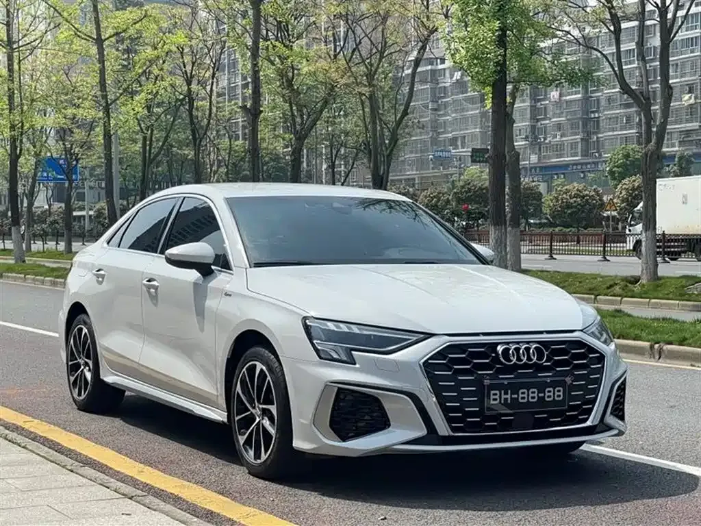 Audi A3 — фото 7