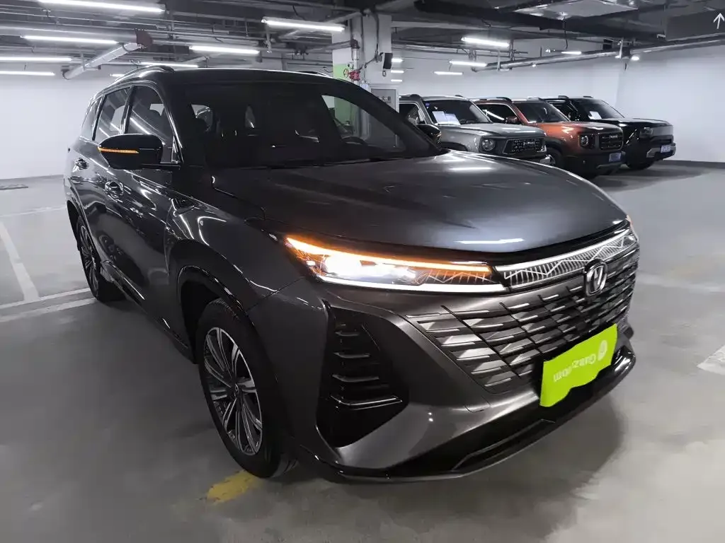 Changan CS75PLUS — фото 7