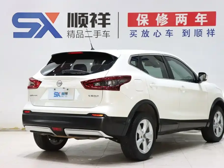 Nissan Qashqai — фото 2