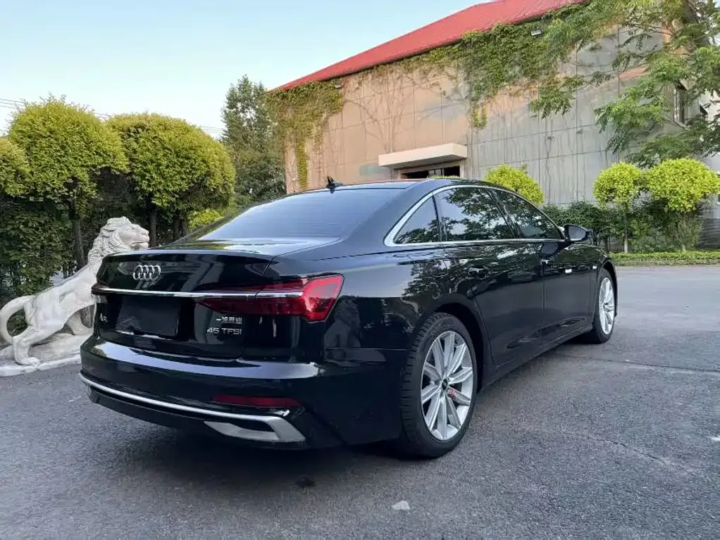 Audi A6L 2024 из CN, фото 7