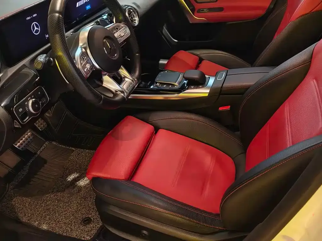 Mercedes-Benz A-Class AMG — фото 4