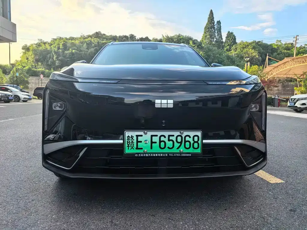 Geely Galaxy L7 — фото 10