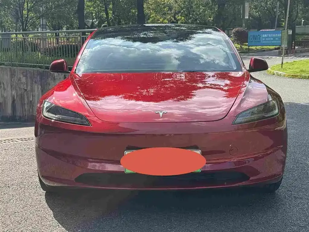 Tesla Model 3 — фото 6