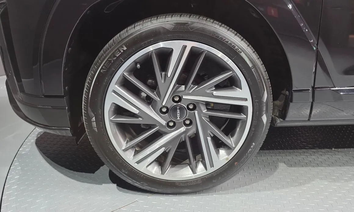 KG Mobility (Ssangyong) Actyon 2026 из KR, фото 10