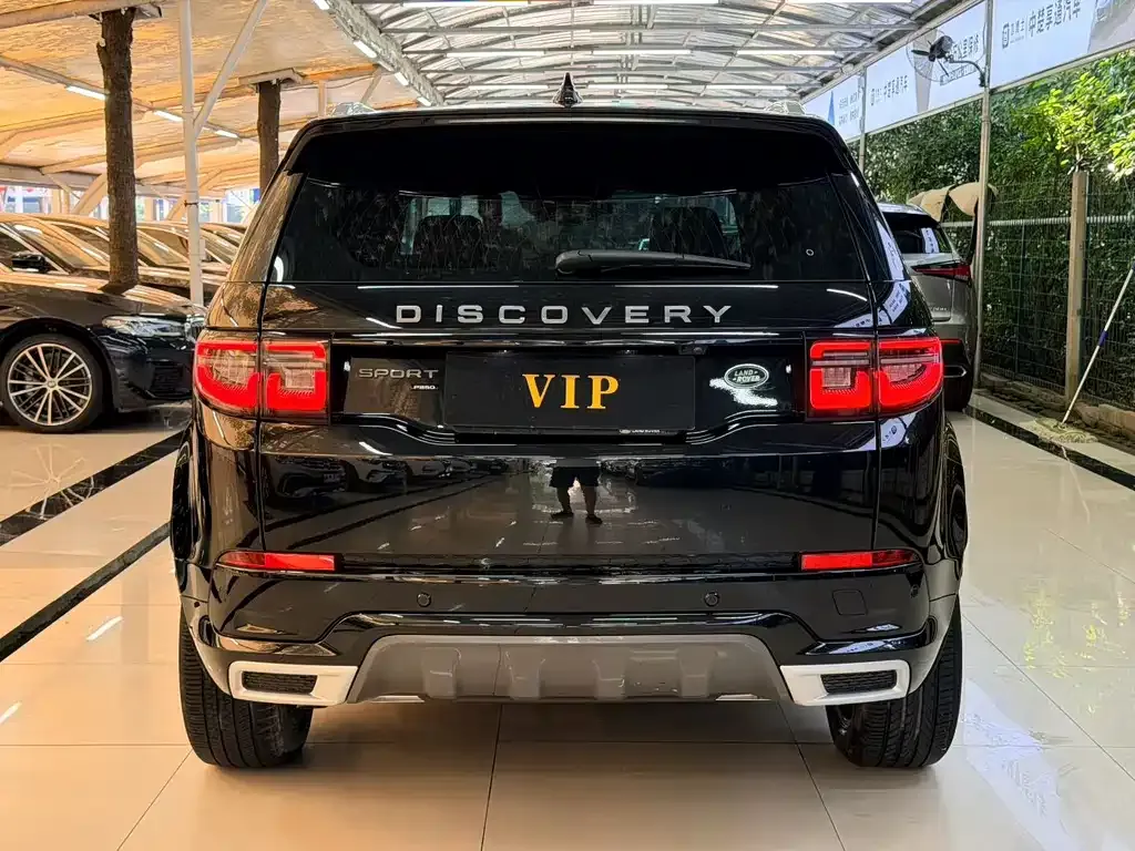 Land Rover Discovery Sport — фото 10