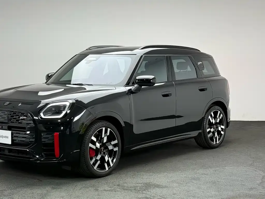 MINI Countryman JCW — фото 3