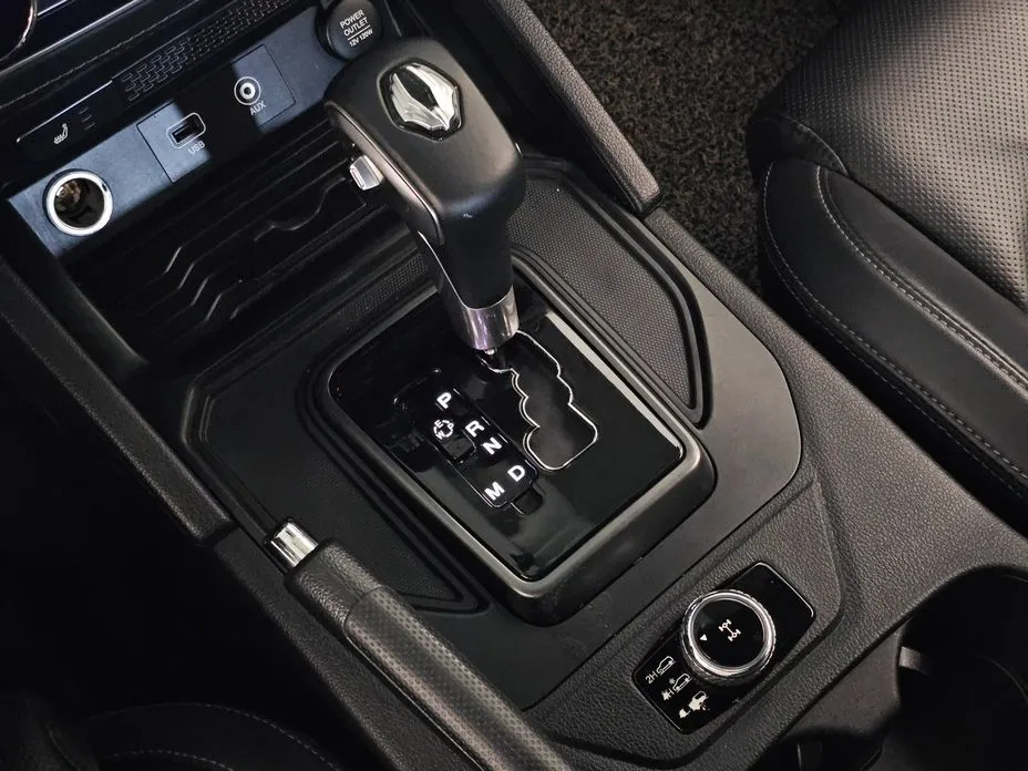 KG Mobility (Ssangyong) Rexton — фото 9