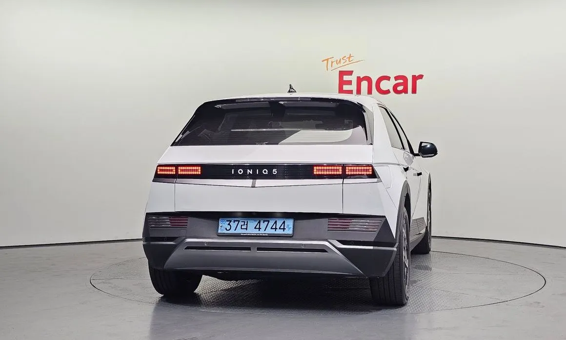 Hyundai Ioniq5 — фото 2