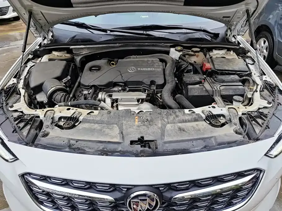 Buick Regal — фото 8