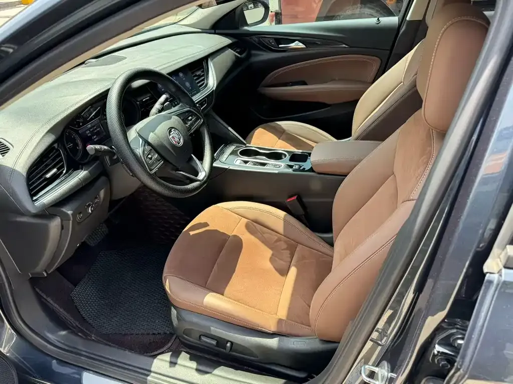 Buick Regal 2023 из CN, фото 2
