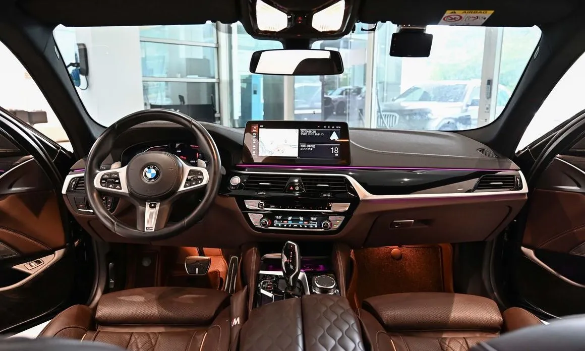 BMW 5-Series 2023 из KR, фото 5