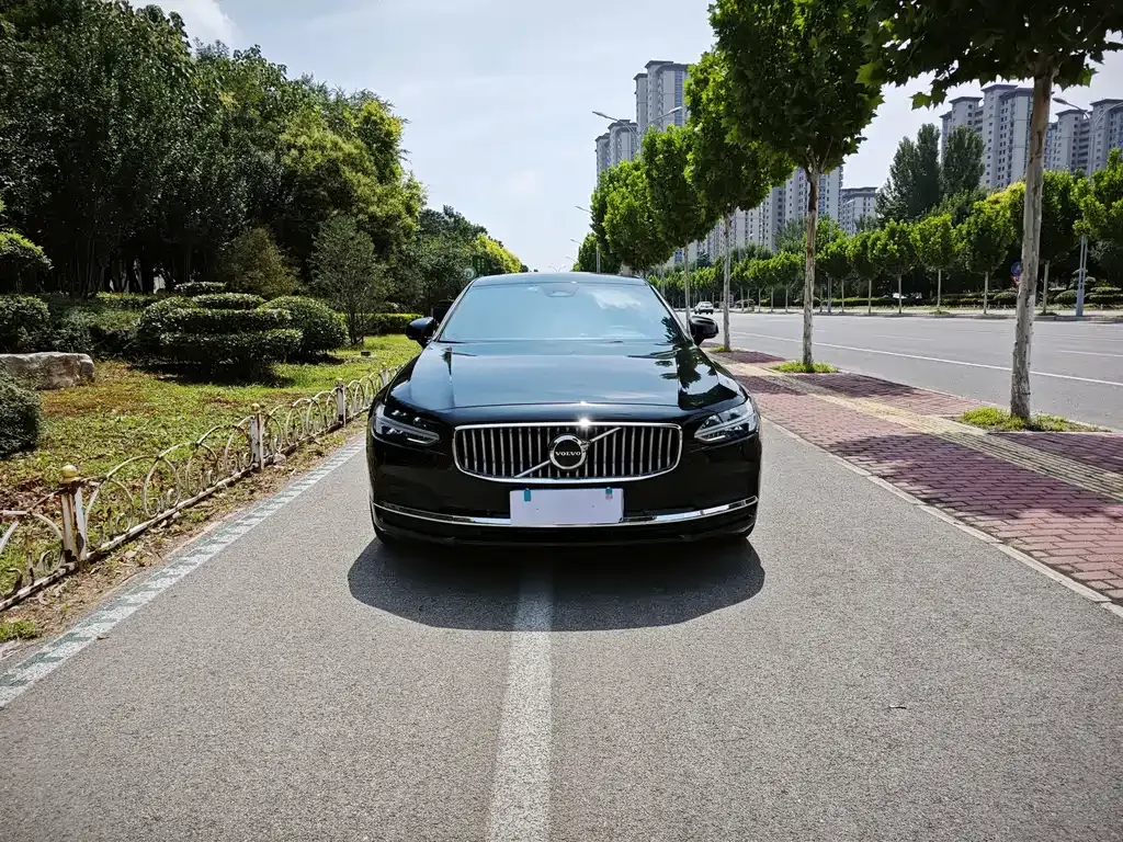 Volvo S90 — фото 8