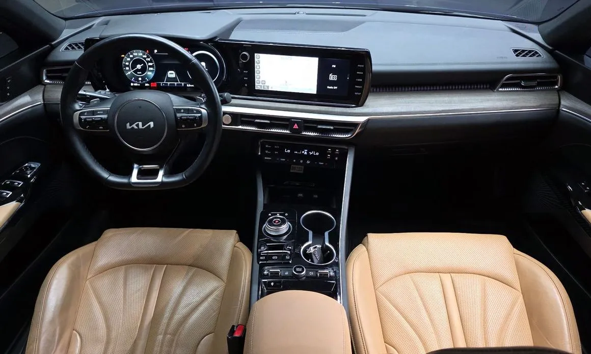 Kia K5 2023 из KR, фото 2