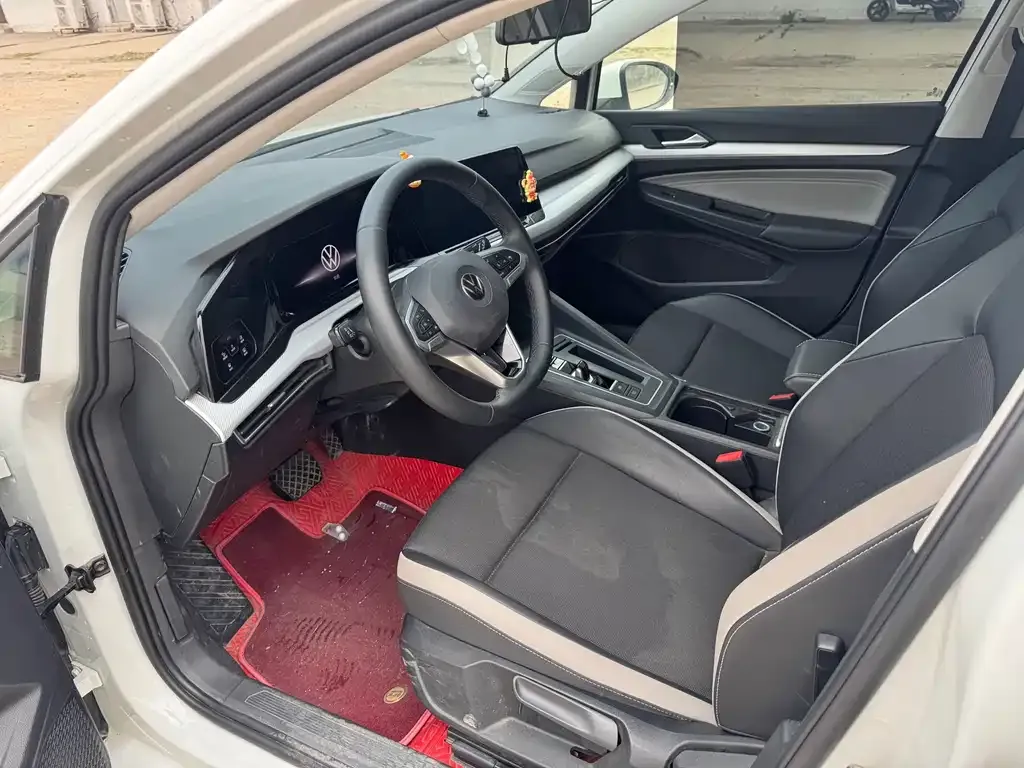 Volkswagen Golf 2022 из CN, фото 7