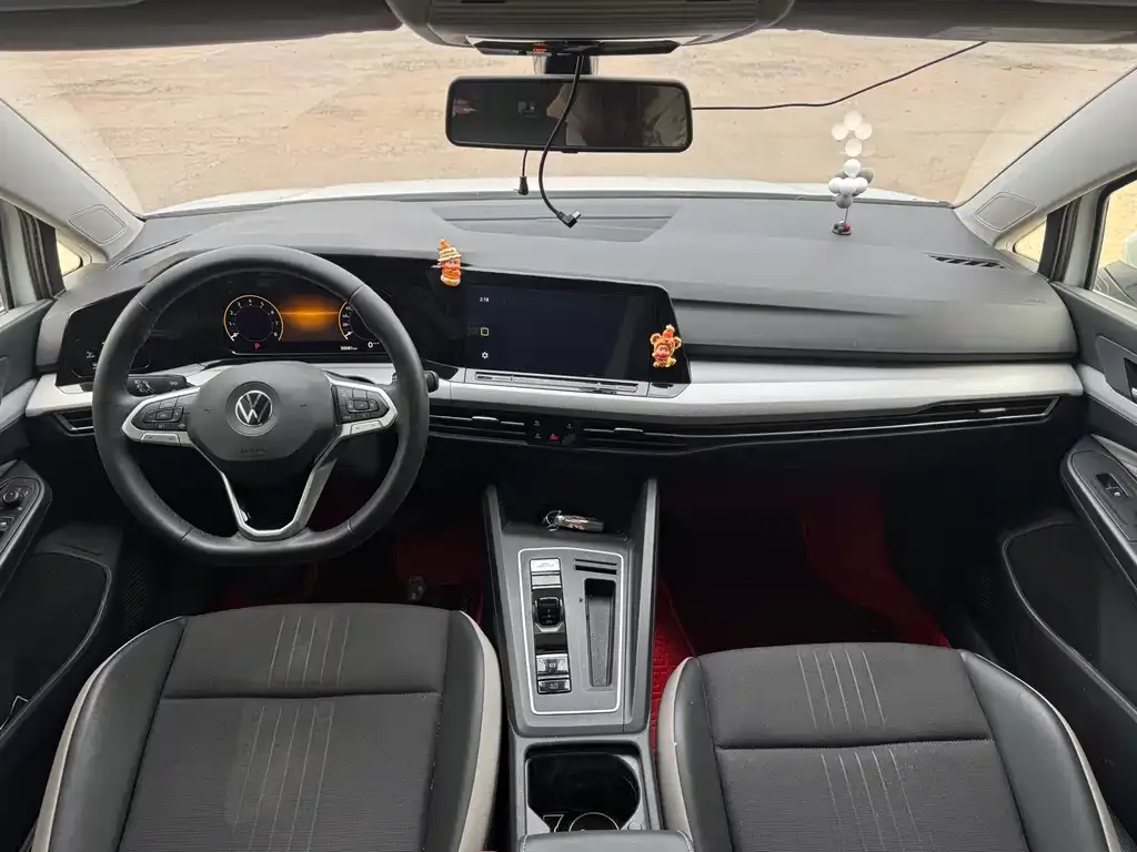 Volkswagen Golf 2022 из CN, фото 8