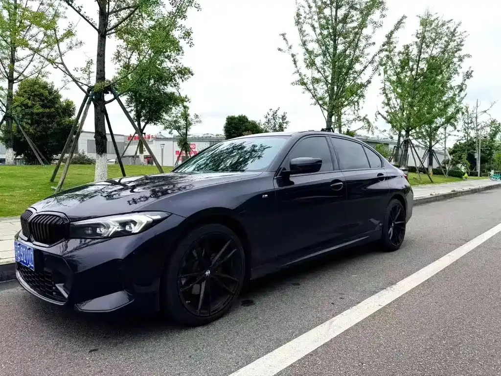 BMW 3 Series — фото 1