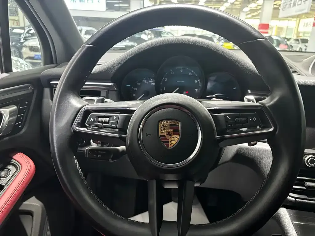 Porsche Macan 2022 из CN, фото 7