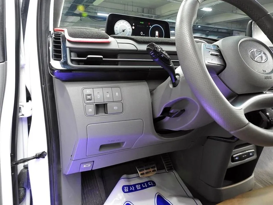 Hyundai Staria — фото 8