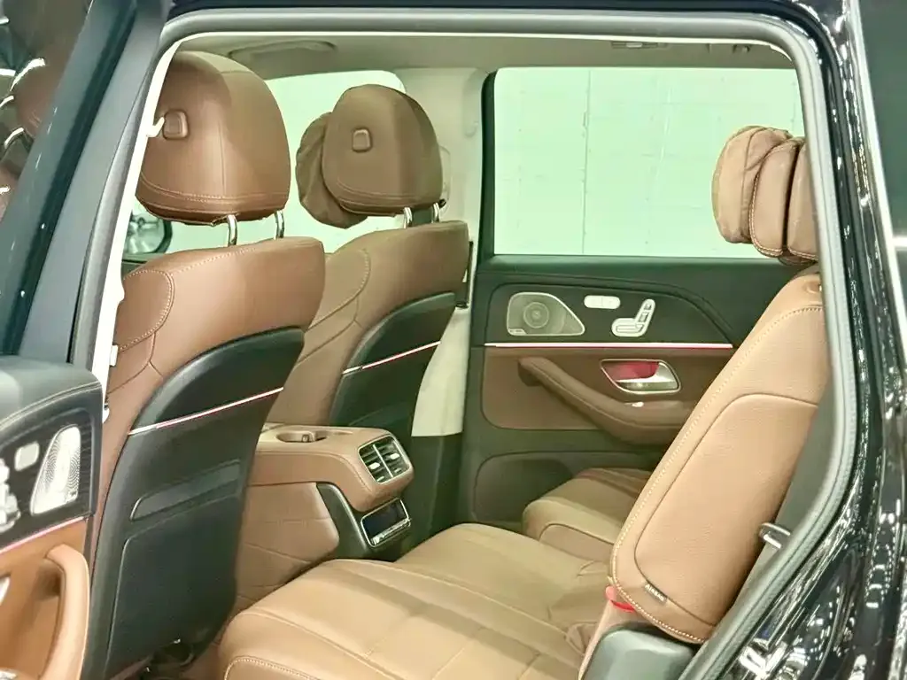 Mercedes-Benz GLS — фото 3