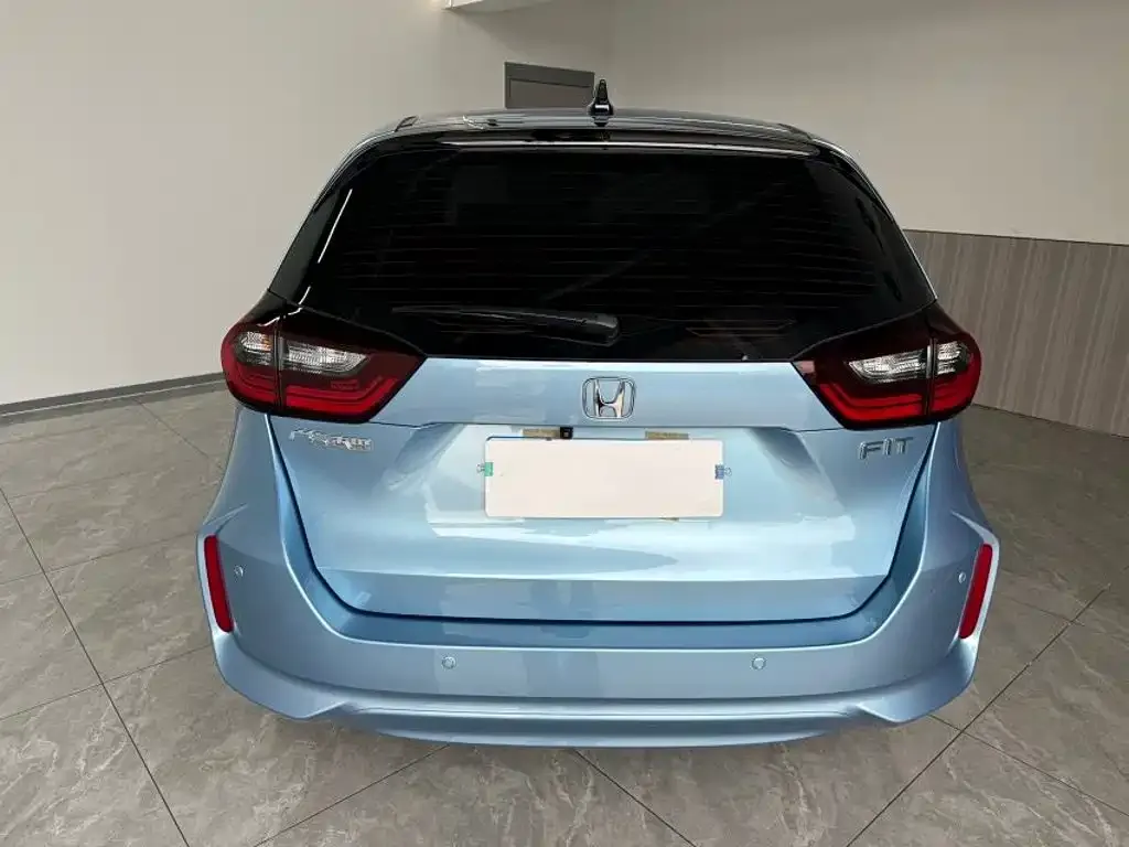 Honda Fit — фото 7