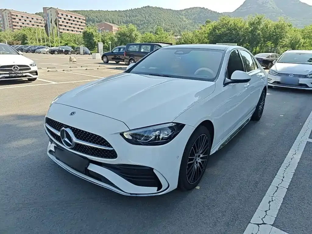 Mercedes-Benz C-Class — фото 10
