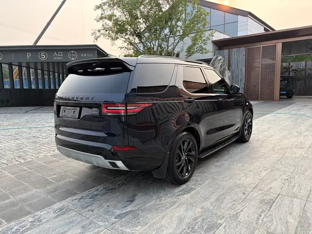 Land Rover Discovery — фото 10