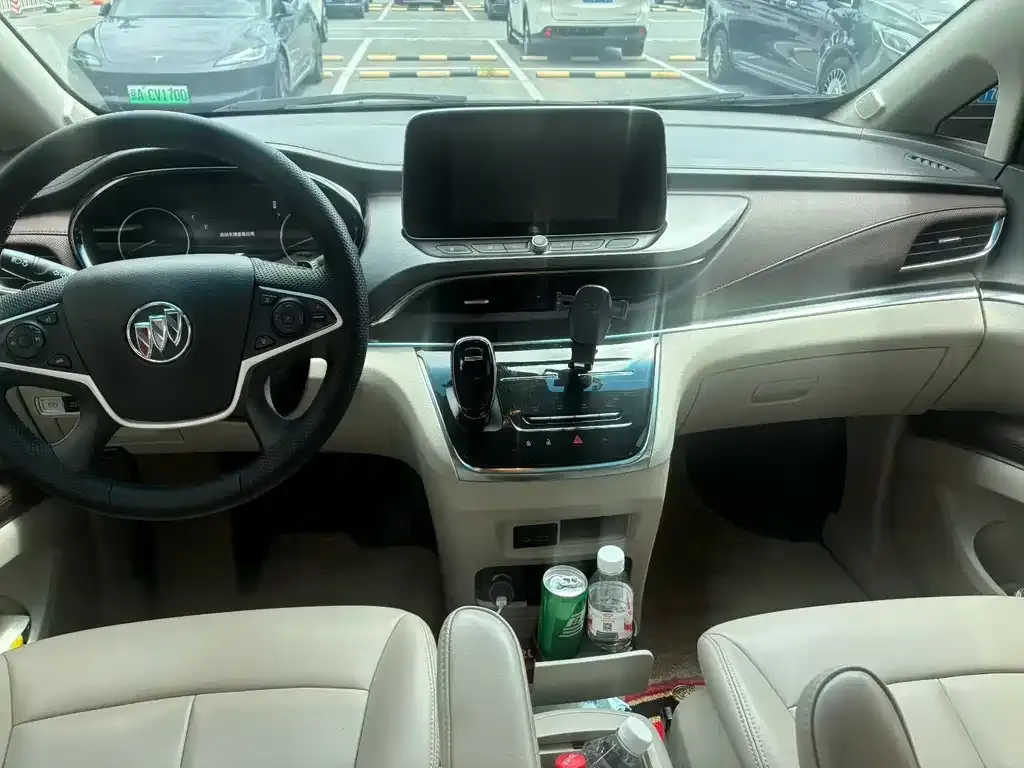 Buick GL8 2024 из CN, фото 6
