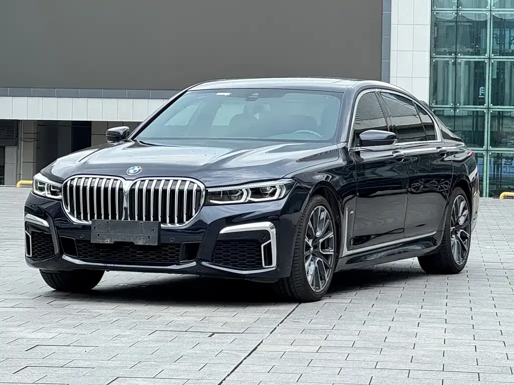 BMW 7 Series — фото 2