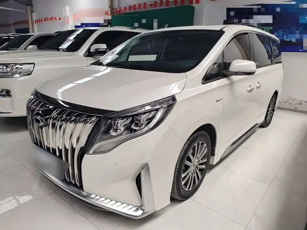 GAC Motor Trumpchi M8 — фото 9