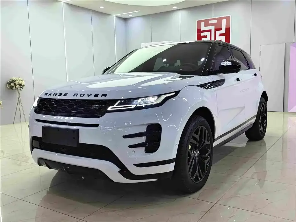Land Rover Evoque — фото 1