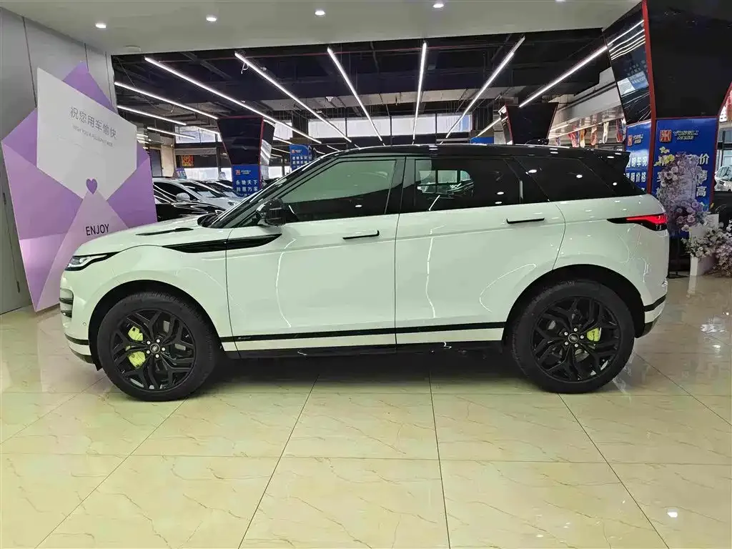 Land Rover Evoque — фото 6