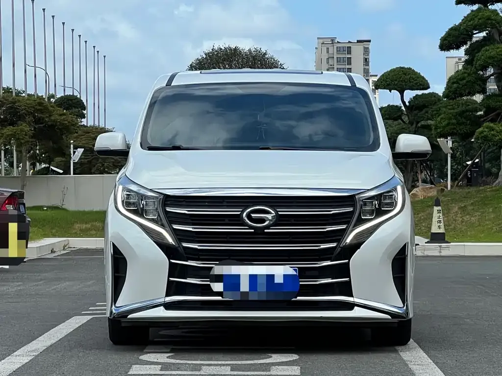 GAC Motor Trumpchi M8 — фото 5