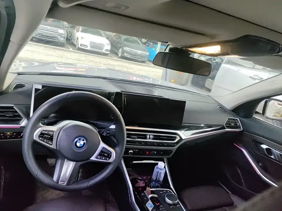 BMW i3 — фото 6