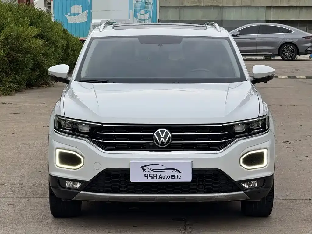 Volkswagen T-Roc — фото 4