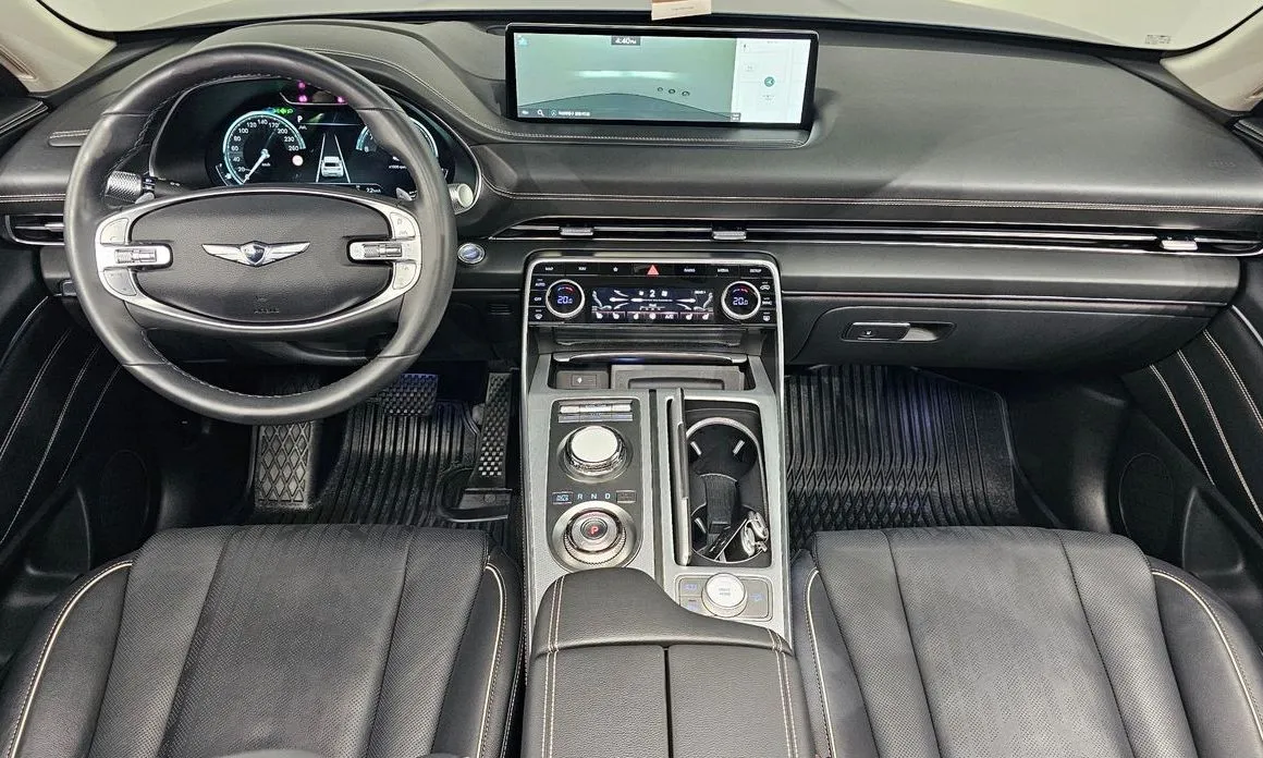 Genesis GV80 — фото 10