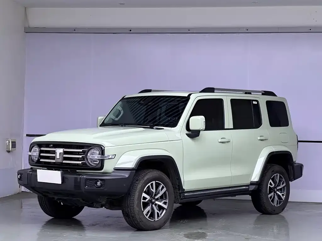 Tank 300 — фото 1
