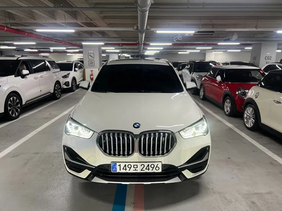 BMW X1 — фото 1