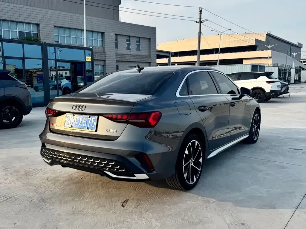 Audi A3 — фото 5