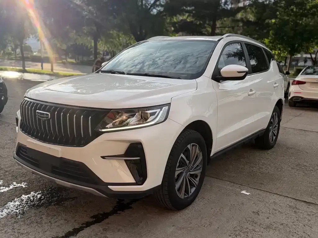 Geely Vision X6 — фото 1