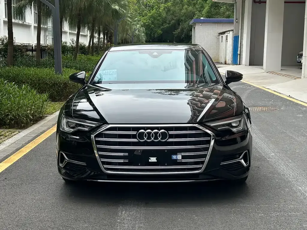 Audi A6L — фото 7