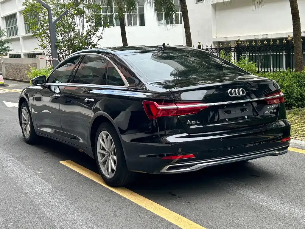 Audi A6L — фото 4