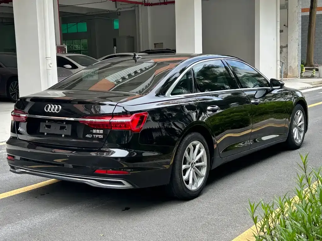 Audi A6L — фото 3