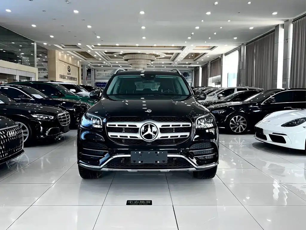 Mercedes-Benz GLS — фото 4